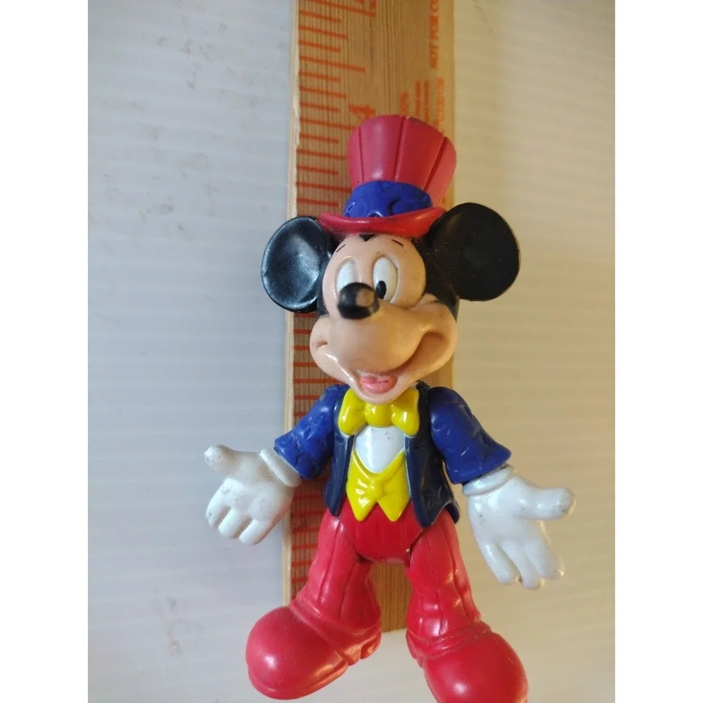 Disney Mickey Mouse Ringmaster Epcot Center‎ Poseable Action Figure 4